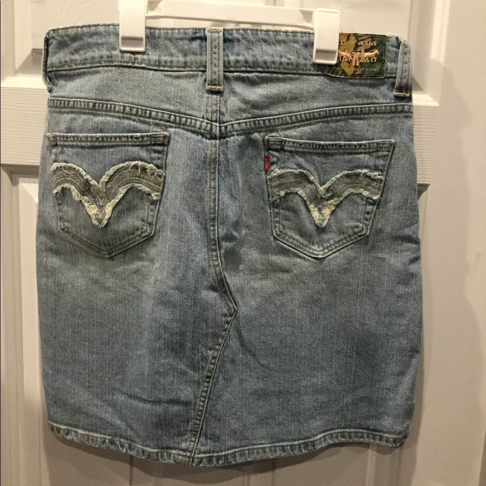 Levi’s Denim Skirt 14